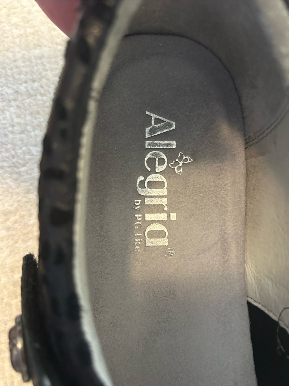 Alegria Black Mary Jane style shoes like new - Picture 4 of 5